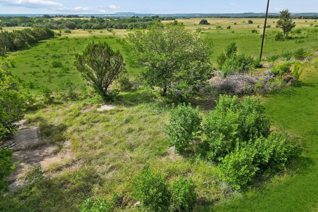 3411 Oak Hill Drive, Granbury, TX 76048