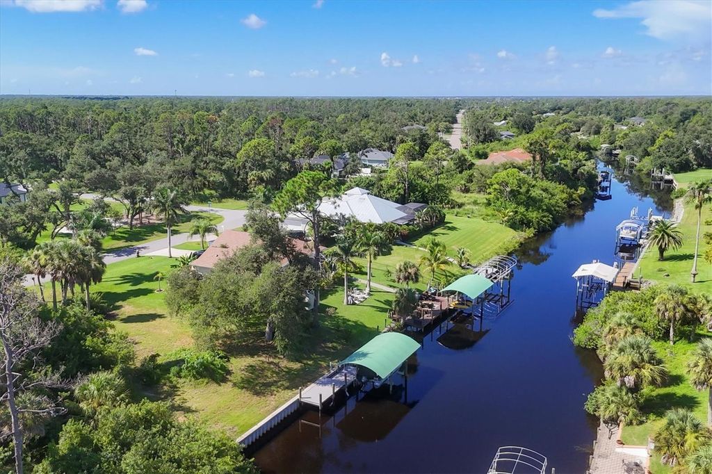 Image 12 of property listing at 321 HOFFER STREET, Port Charlotte, FL 33953