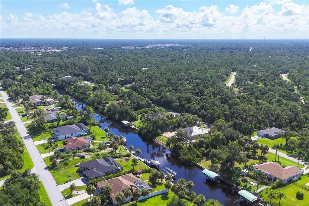 Image 13 of property listing at 321 HOFFER STREET, Port Charlotte, FL 33953