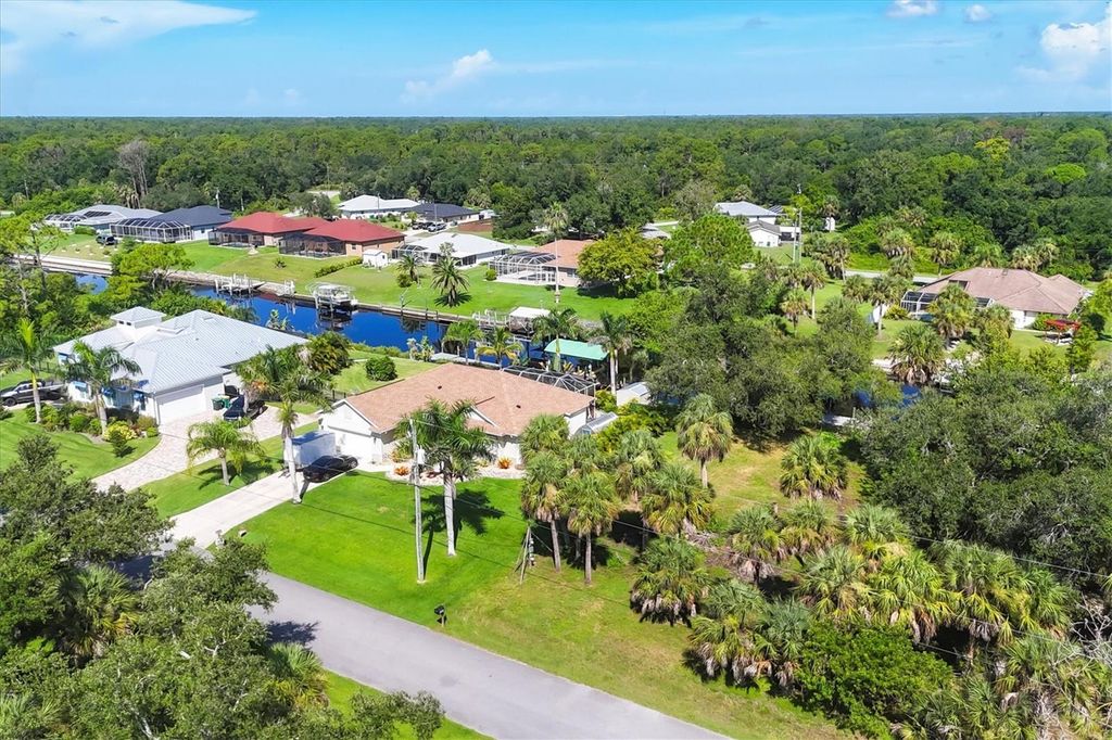 Image 18 of property listing at 321 HOFFER STREET, Port Charlotte, FL 33953