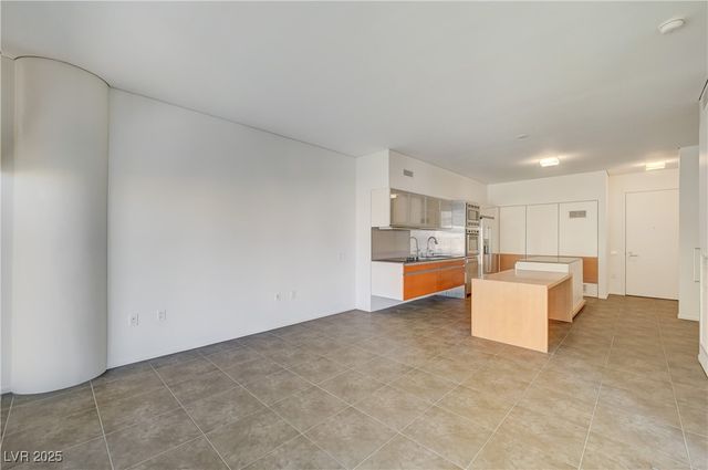 3726 Las Vegas Boulevard 1811, Las Vegas, NV 89158