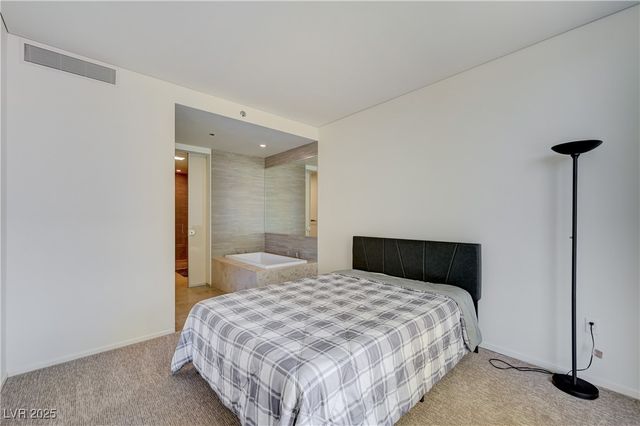 3726 Las Vegas Boulevard 1811, Las Vegas, NV 89158