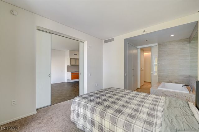 3726 Las Vegas Boulevard 1811, Las Vegas, NV 89158