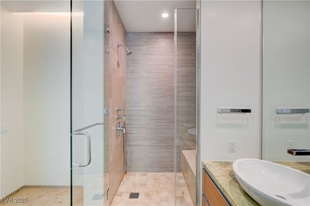 3726 Las Vegas Boulevard 1811, Las Vegas, NV 89158