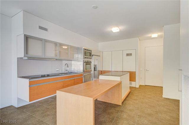 3726 Las Vegas Boulevard 1811, Las Vegas, NV 89158