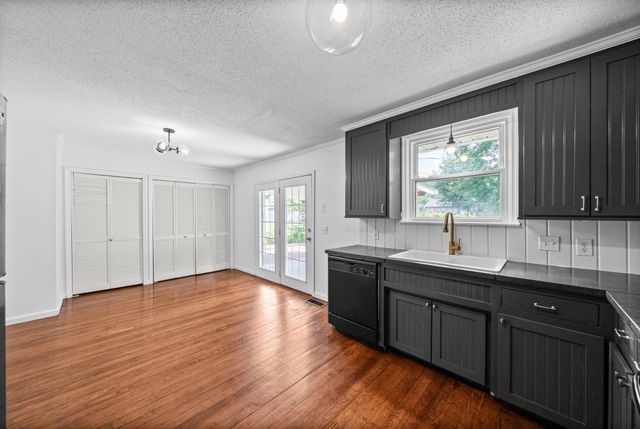 108 Story Book Dr, Clarksville, TN 37042