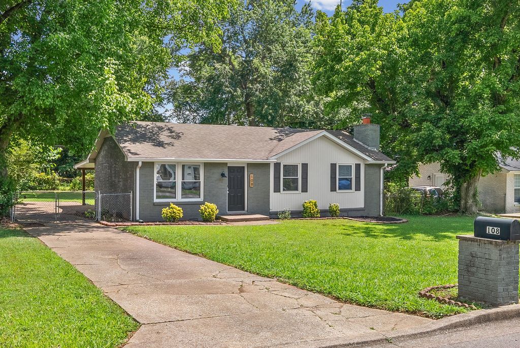 108 Story Book Dr, Clarksville, TN 37042