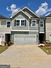 741 Point Place Drive, Loganville, GA 30052