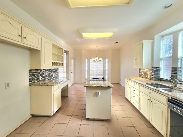 6648 Wickliff Trail, Plano, TX 75023