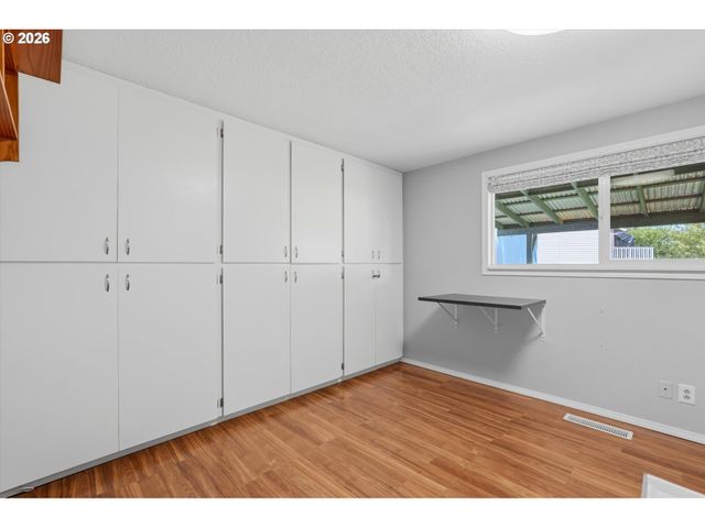 21251 Sw AUGUSTA St, Aloha, OR 97003