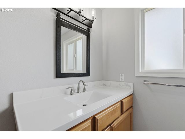 21251 Sw AUGUSTA St, Aloha, OR 97003