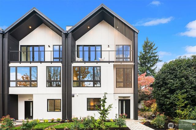 417 99th Avenue NE, Bellevue, WA 98004