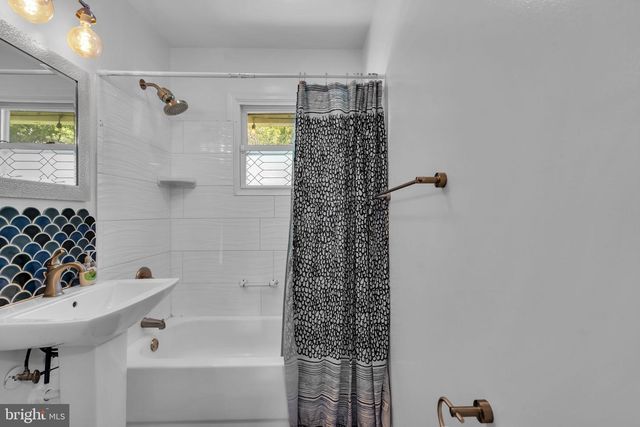 998 TERRACE BLVD, Ewing, NJ 08618