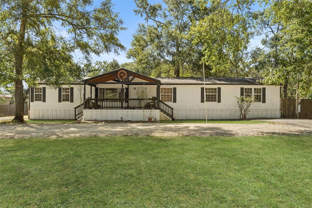 16416 Crockett Bend Drive, Conroe, TX 77303