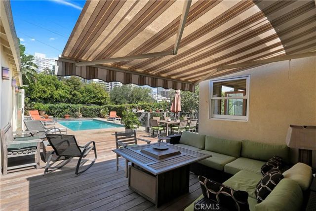 10707 Rochester, Los Angeles, CA 90024