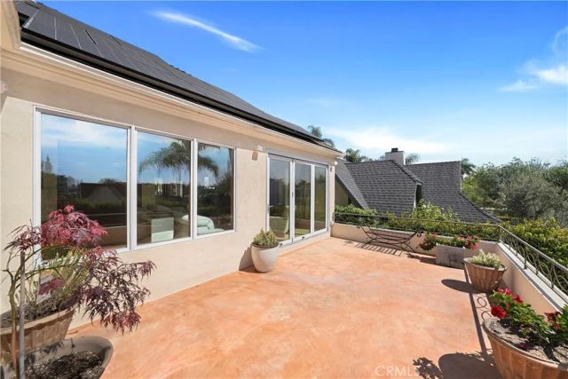 10707 Rochester, Los Angeles, CA 90024