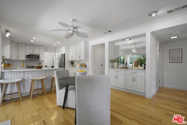7618 Maynard Avenue, West Hills (los Angeles), CA 91304