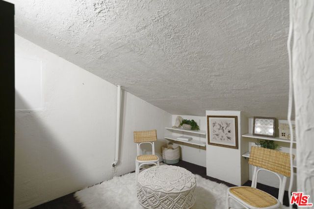7618 Maynard Avenue, West Hills (los Angeles), CA 91304
