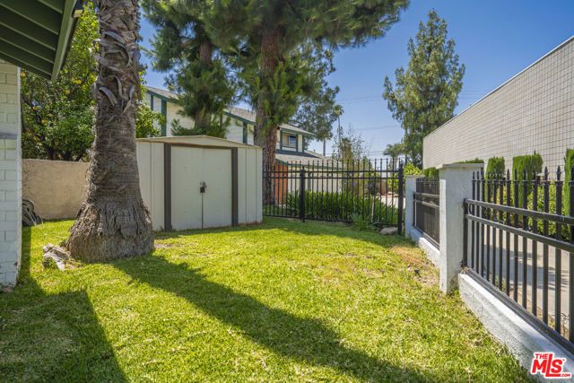 7618 Maynard Avenue, West Hills (los Angeles), CA 91304