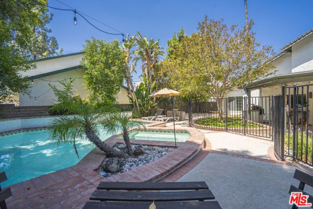 7618 Maynard Avenue, West Hills (los Angeles), CA 91304