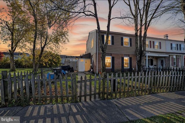 19 CONGRESS CT, Quakertown, PA 18951
