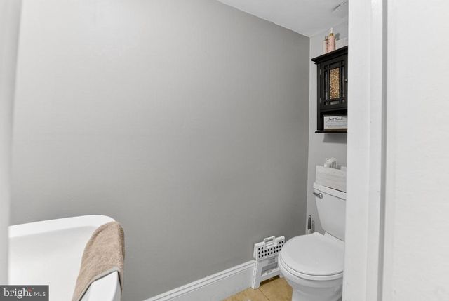 19 CONGRESS CT, Quakertown, PA 18951