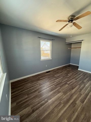 19 CONGRESS CT, Quakertown, PA 18951
