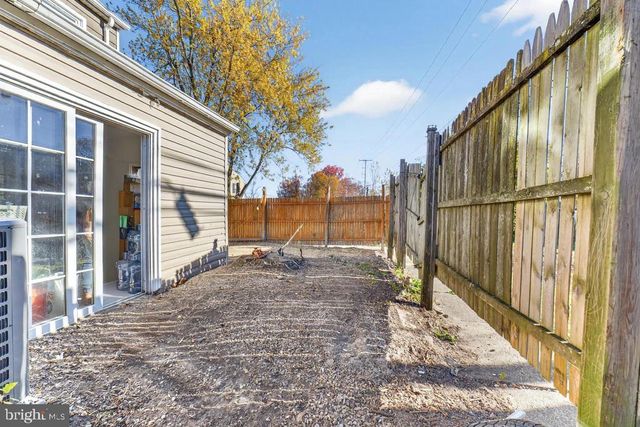 19 CONGRESS CT, Quakertown, PA 18951
