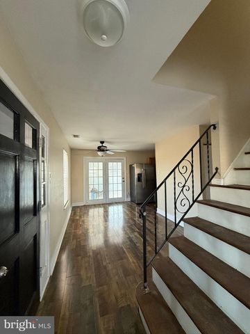 19 CONGRESS CT, Quakertown, PA 18951