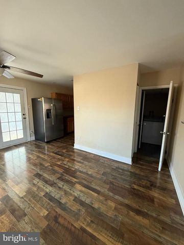 19 CONGRESS CT, Quakertown, PA 18951