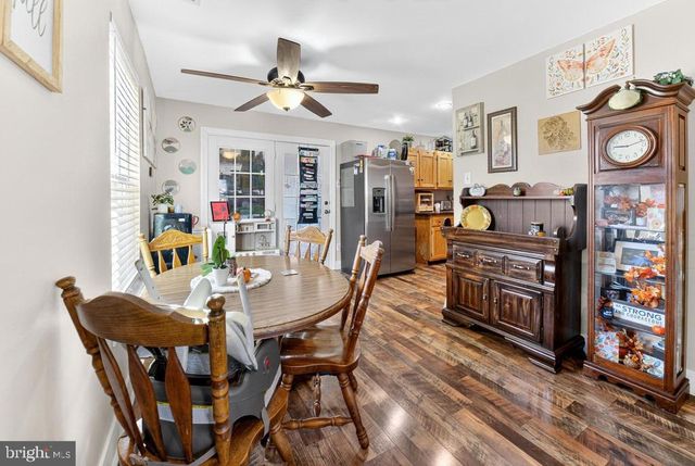 19 CONGRESS CT, Quakertown, PA 18951
