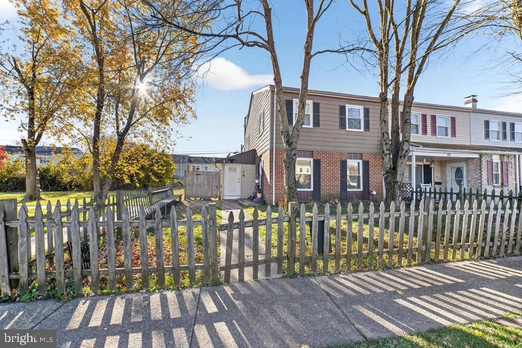 19 CONGRESS CT, Quakertown, PA 18951