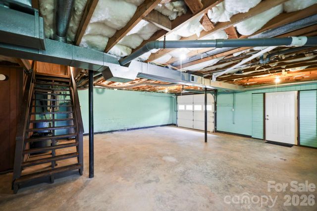 93 Lusitano Drive, Lake Toxaway, NC 28747