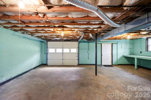 93 Lusitano Drive, Lake Toxaway, NC 28747