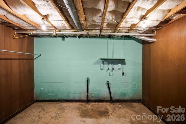 93 Lusitano Drive, Lake Toxaway, NC 28747