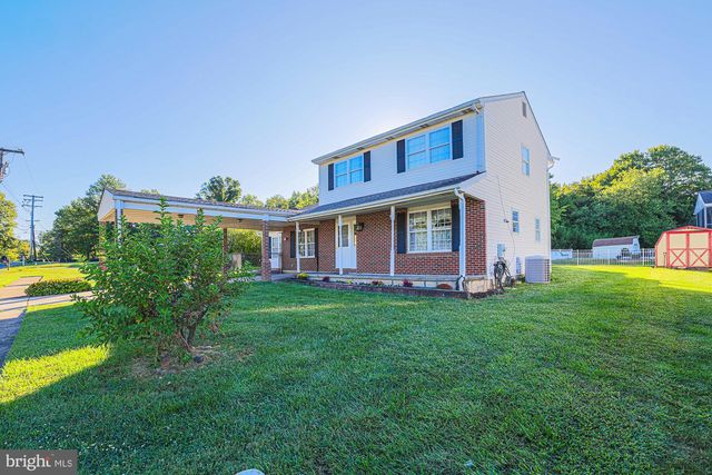 8913 LENNINGS LN, Baltimore, MD 21237
