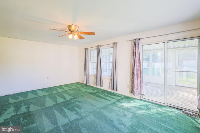 8913 LENNINGS LN, Baltimore, MD 21237