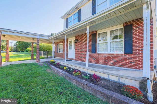 8913 LENNINGS LN, Baltimore, MD 21237