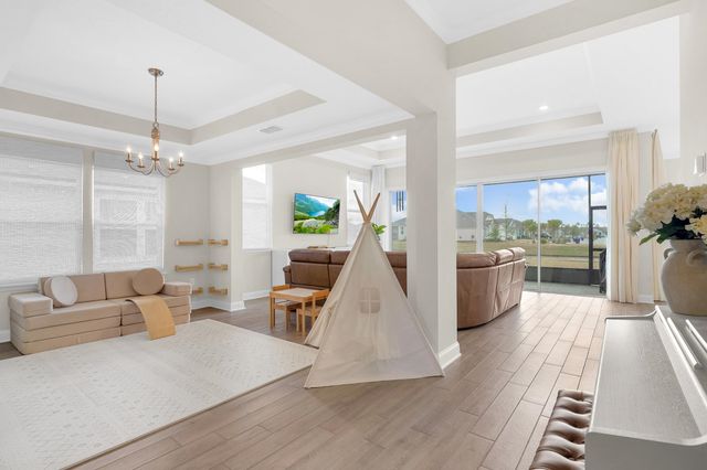 403 Ocean Jasper Dr, St Augustine, FL 32086