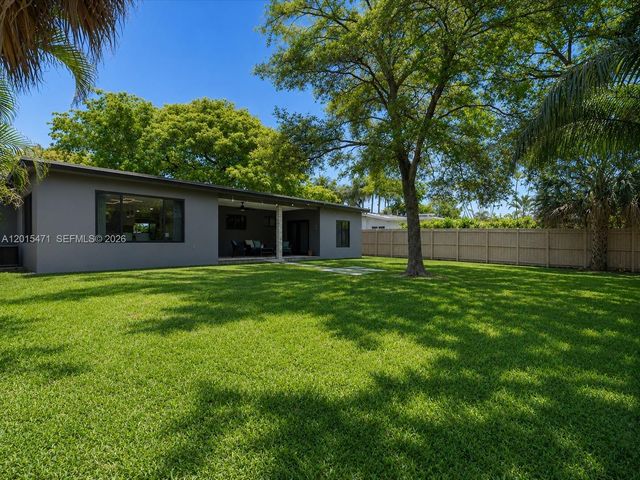400 NW 30th Ct, Wilton Manors, FL 33311