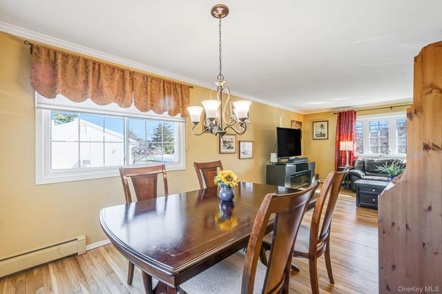 25 Verleye Avenue, East Northport, NY 11731