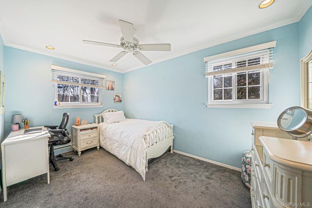 25 Verleye Avenue, East Northport, NY 11731