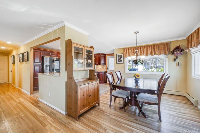 25 Verleye Avenue, East Northport, NY 11731