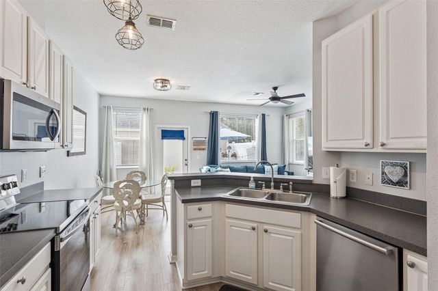 12862 LANGSTAFF DRIVE, Windermere, FL 34786