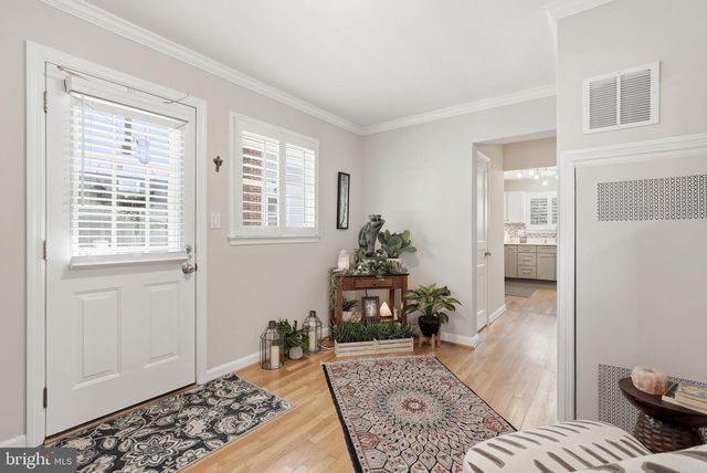 415 S JEFFERSON ST, Arlington, VA 22204