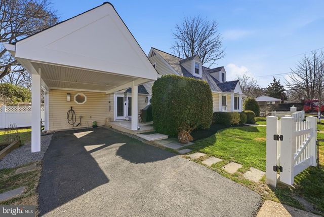 415 S JEFFERSON ST, Arlington, VA 22204