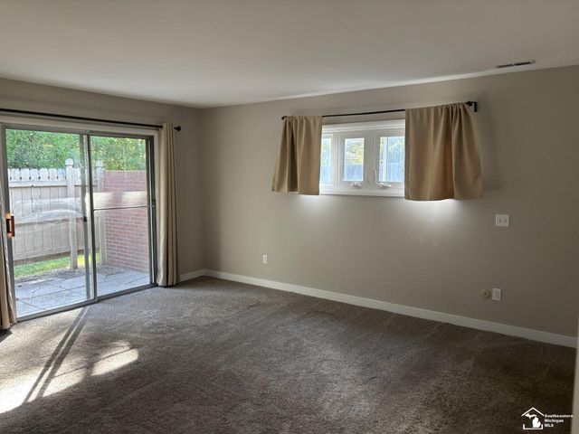 3265 Edgevale Drive, Lambertville, MI 48144