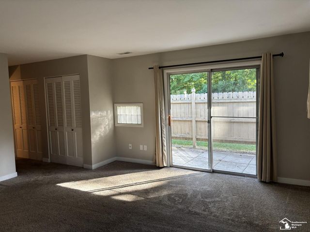 3265 Edgevale Drive, Lambertville, MI 48144