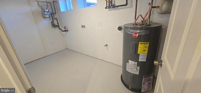 7515 HOLABIRD AVE, Dundalk, MD 21222