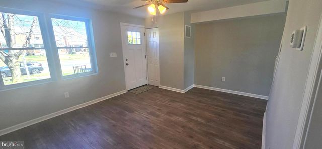 7515 HOLABIRD AVE, Dundalk, MD 21222